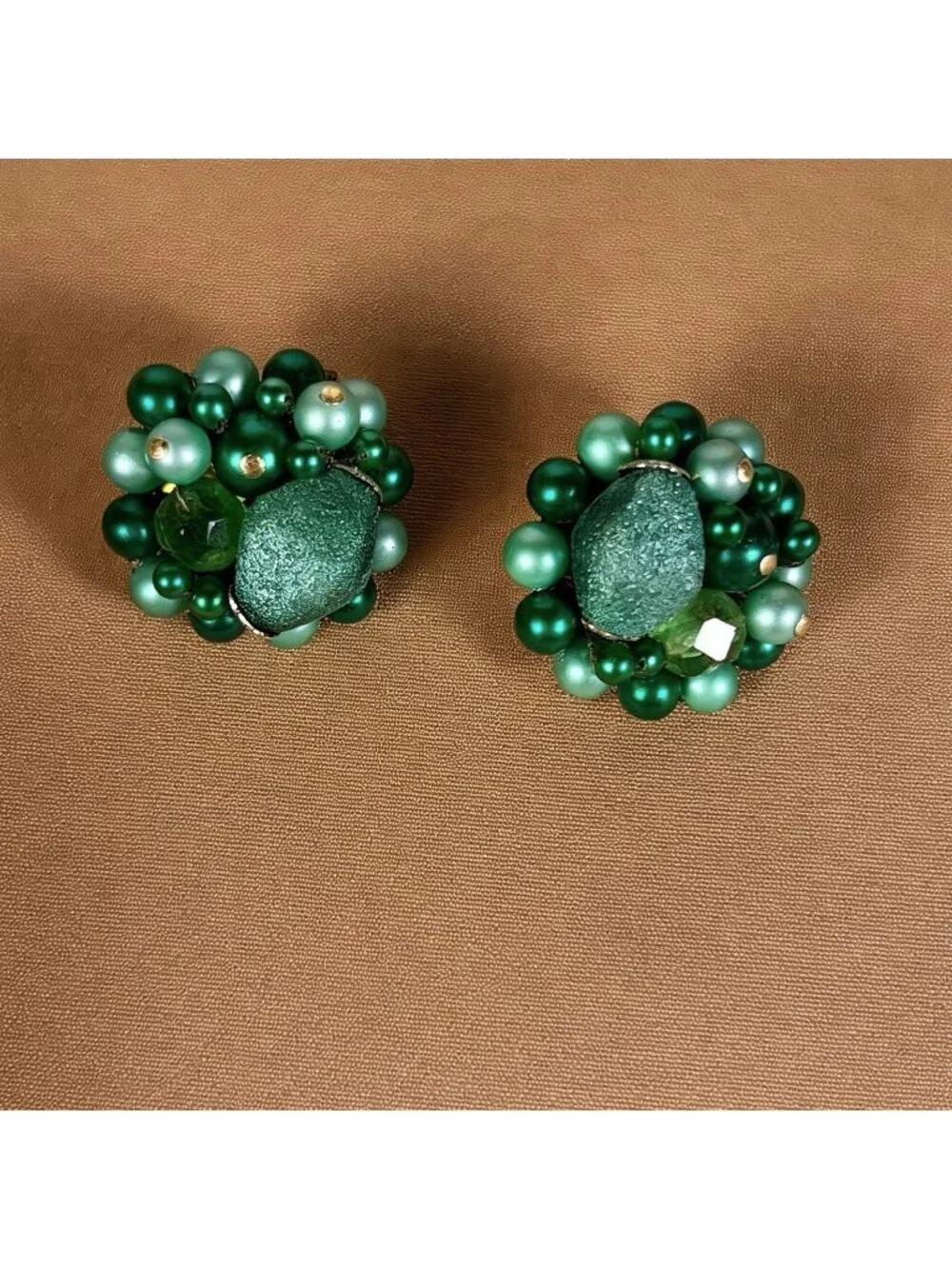 Vintage Japan Signed Green Sugar Bead Faux Pearl Clip On Statement Earrings A8